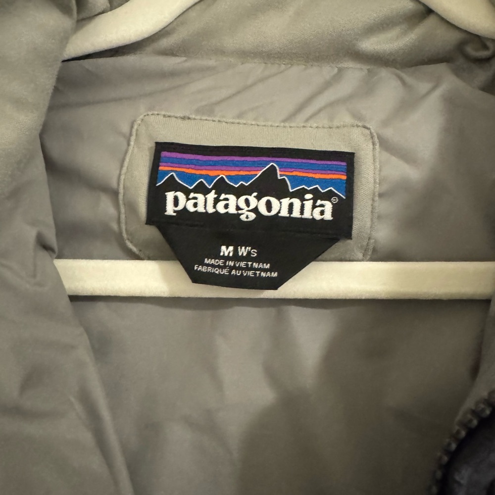 Patagonia Down Jacket - image 4